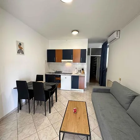 In - Istrien 53412 Apartment *